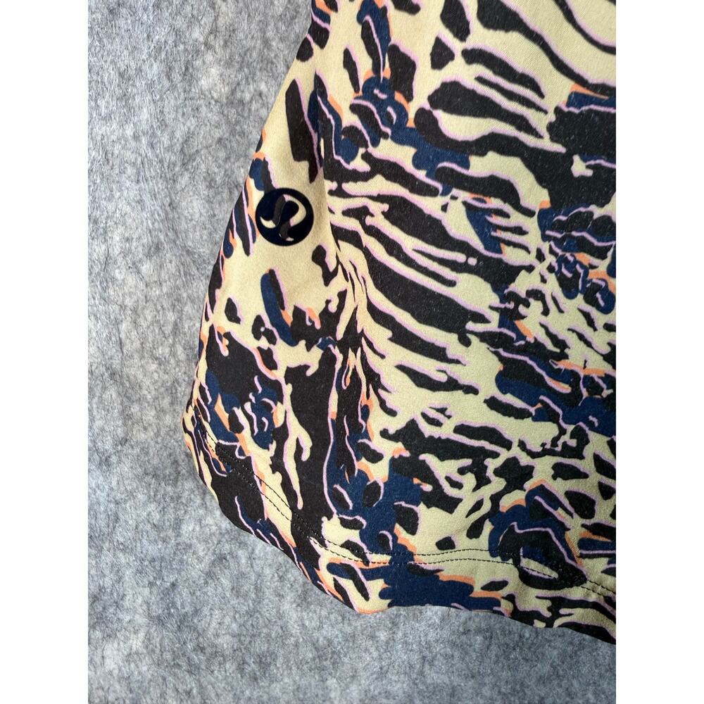 Lululemon Pool Shorts 7" Mens Small Lined Blue Cream Tiger Stripe RARE W7AYUS - Picture 4 of 9